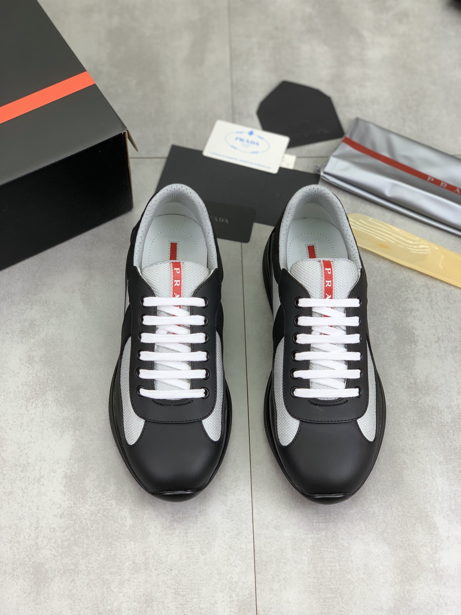 PRADA
