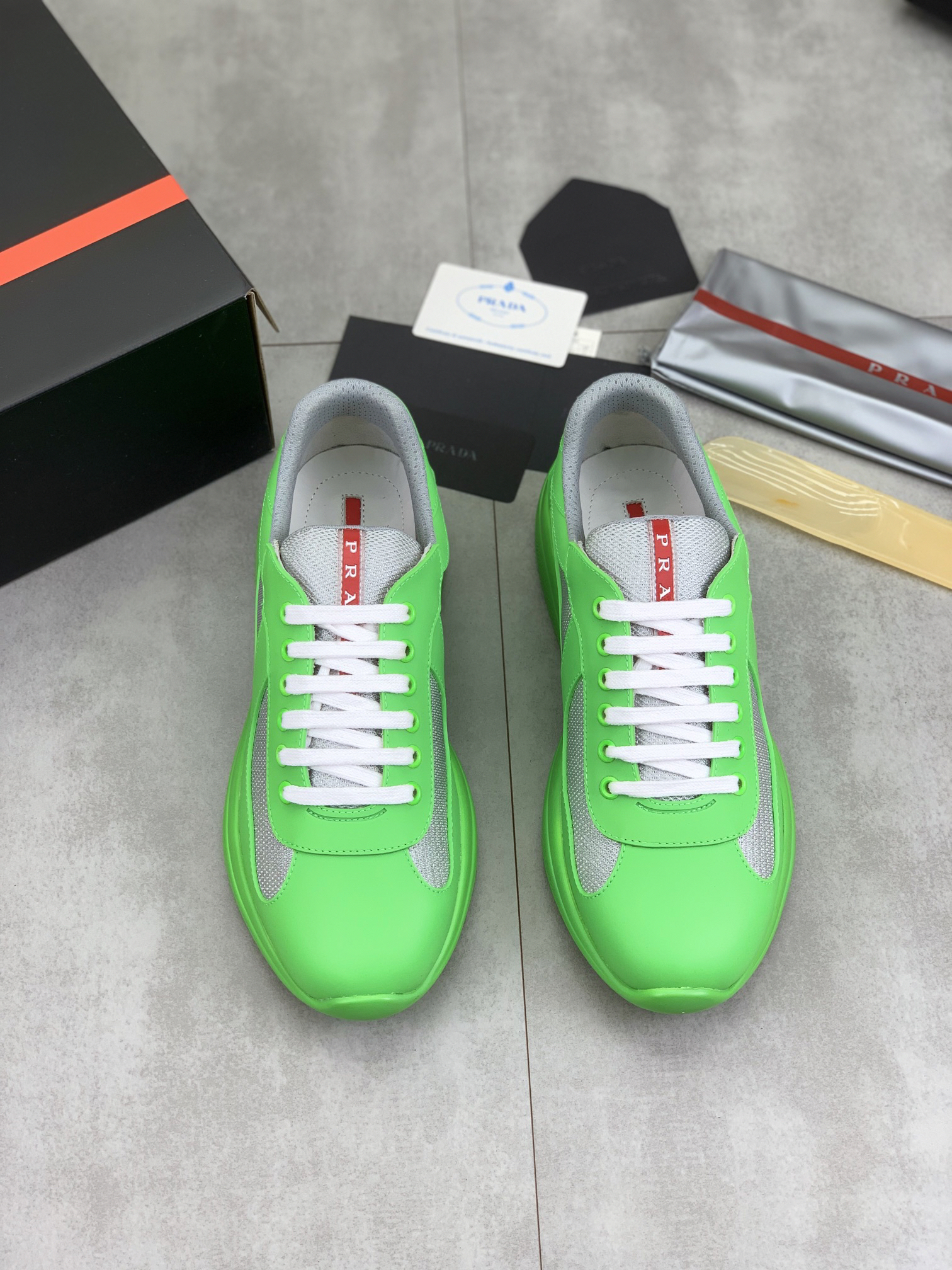 PRADA