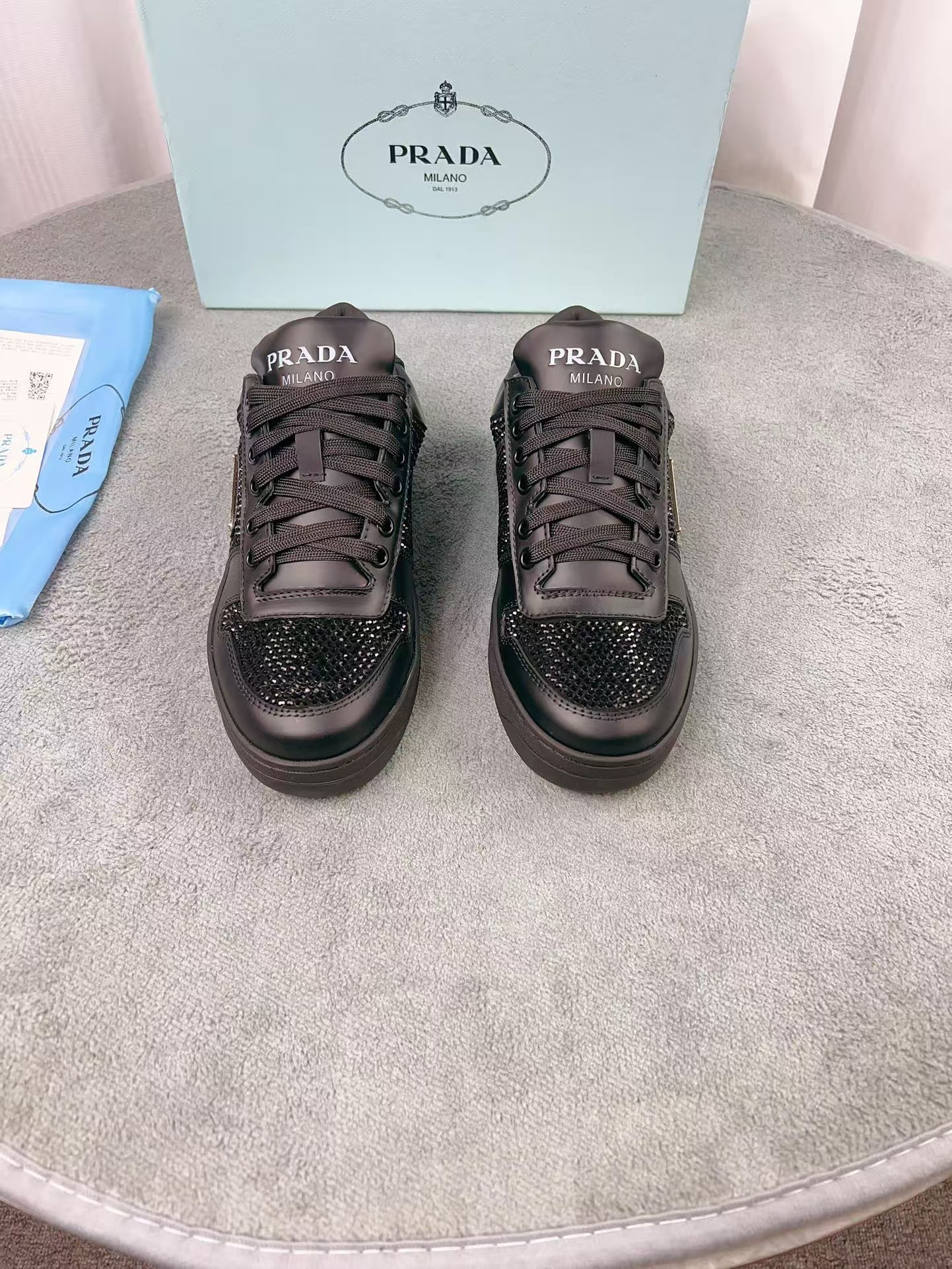 PRADA
