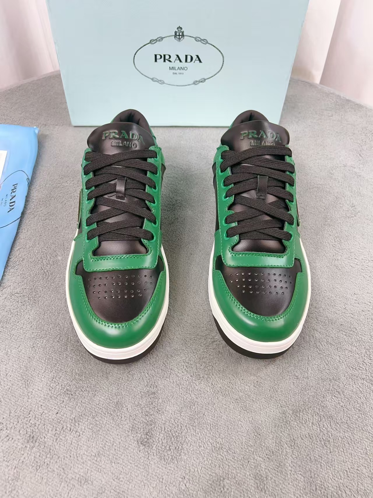 PRADA