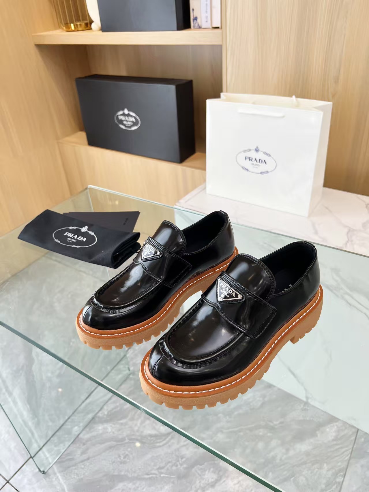 PRADA