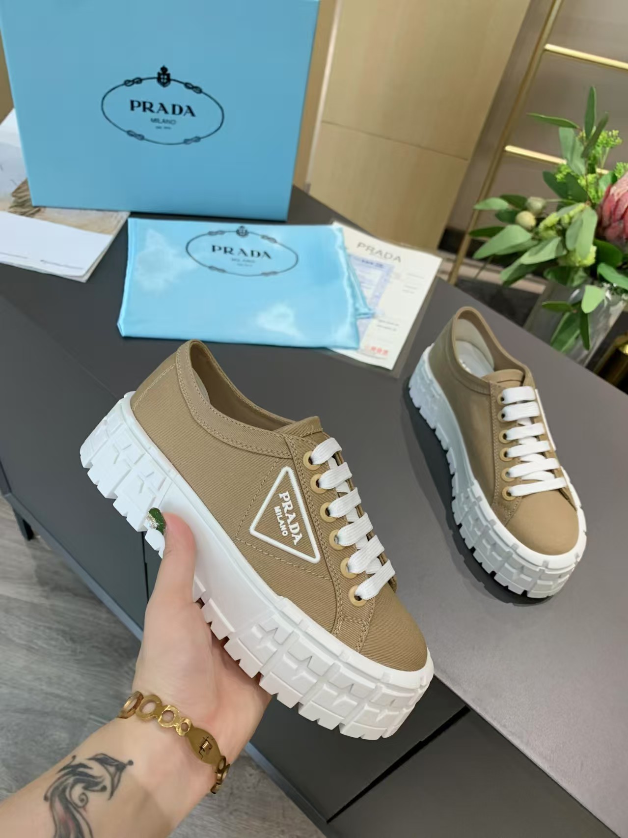 PRADA