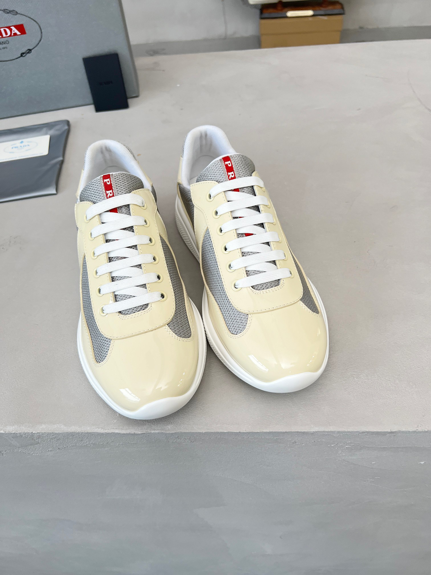 PRADA