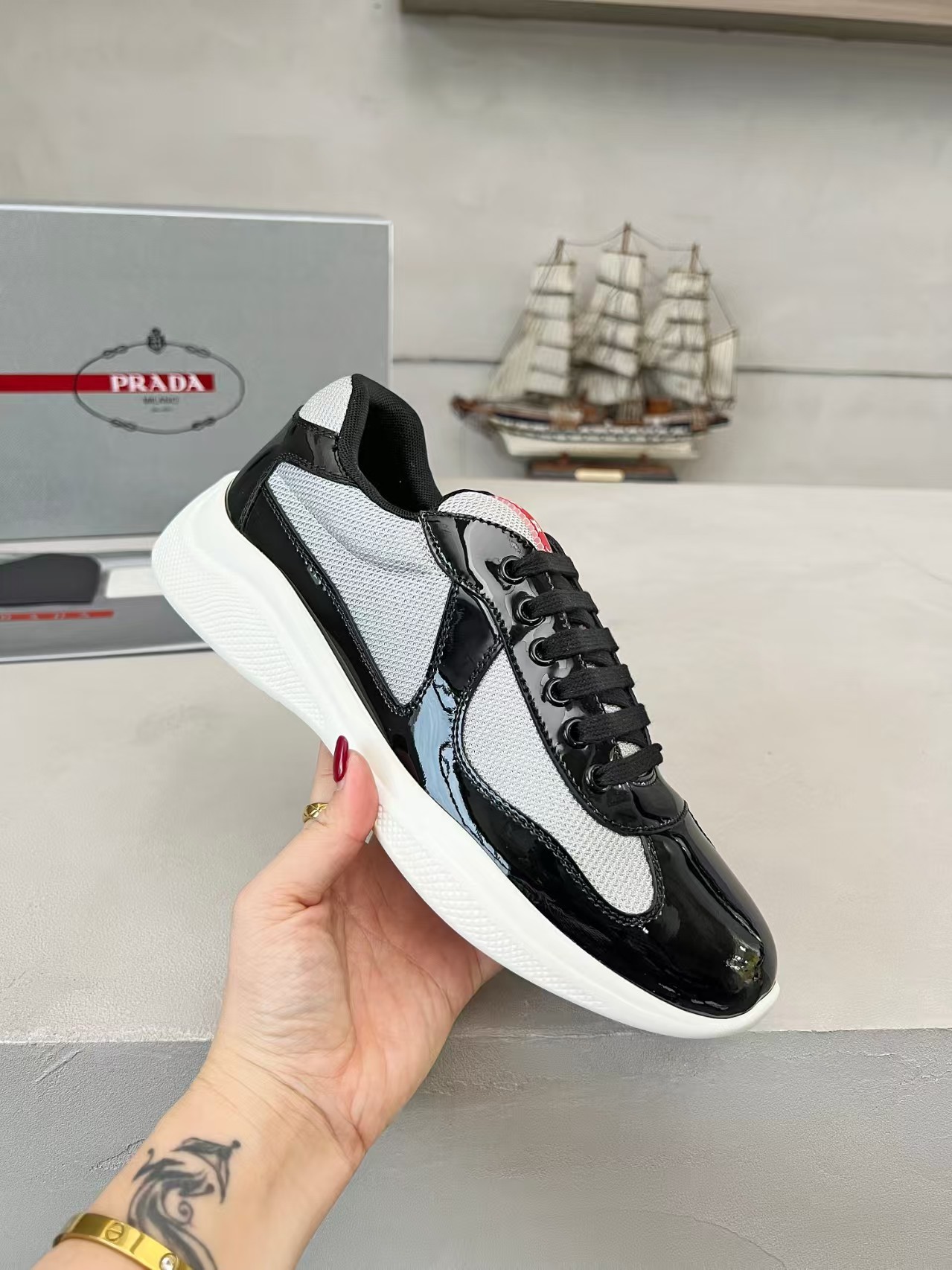 PRADA
