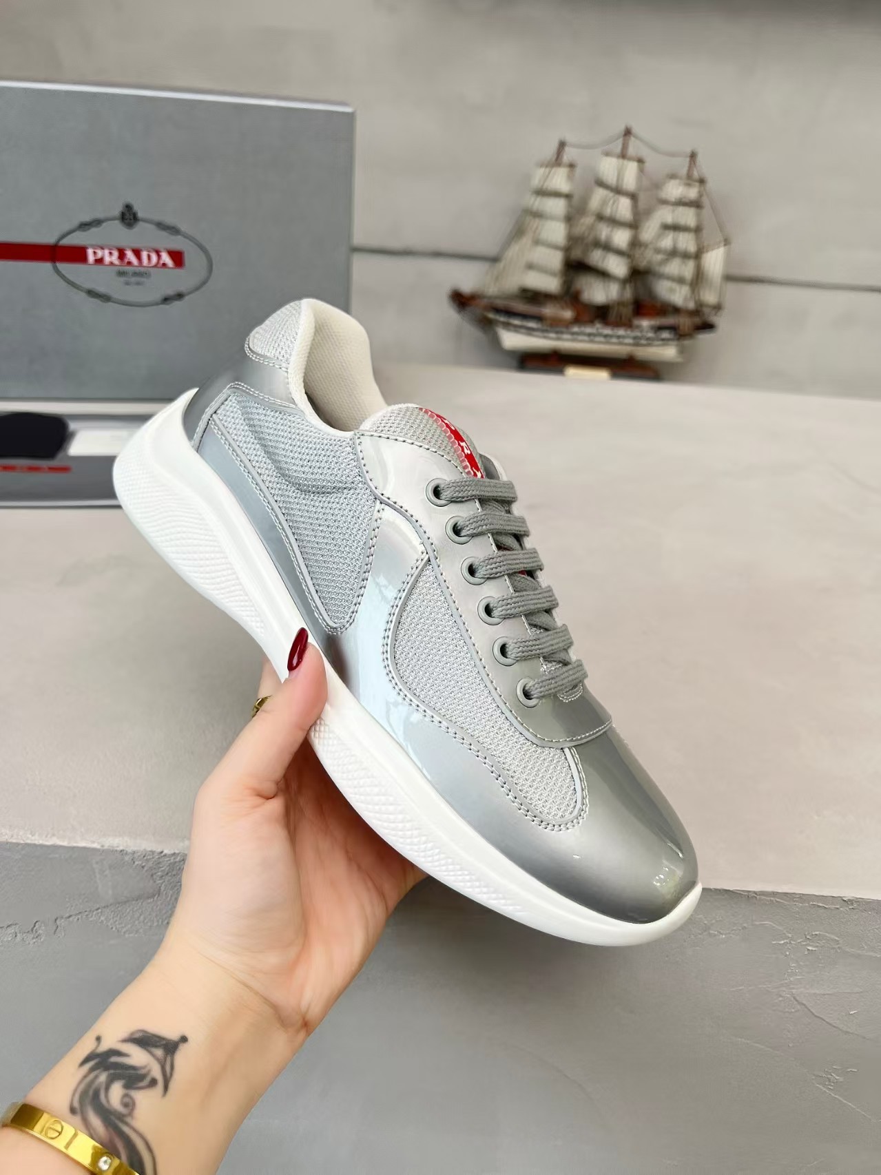 PRADA