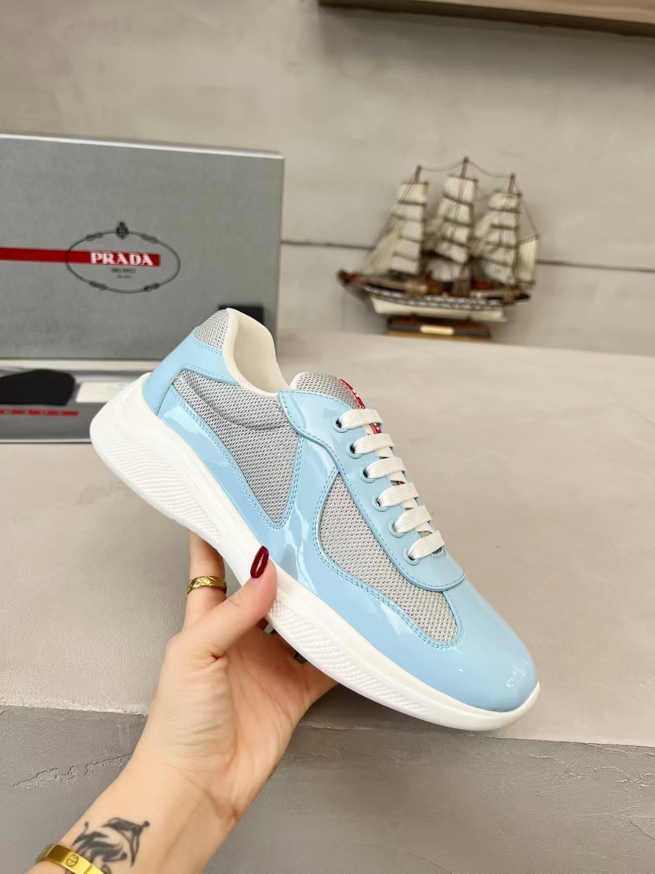PRADA
