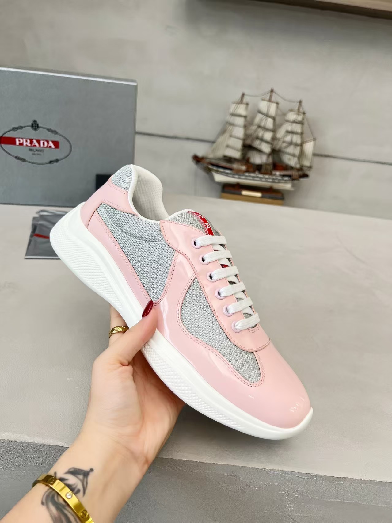 PRADA
