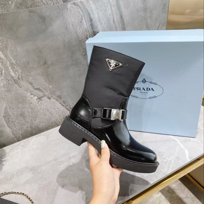 PRADA