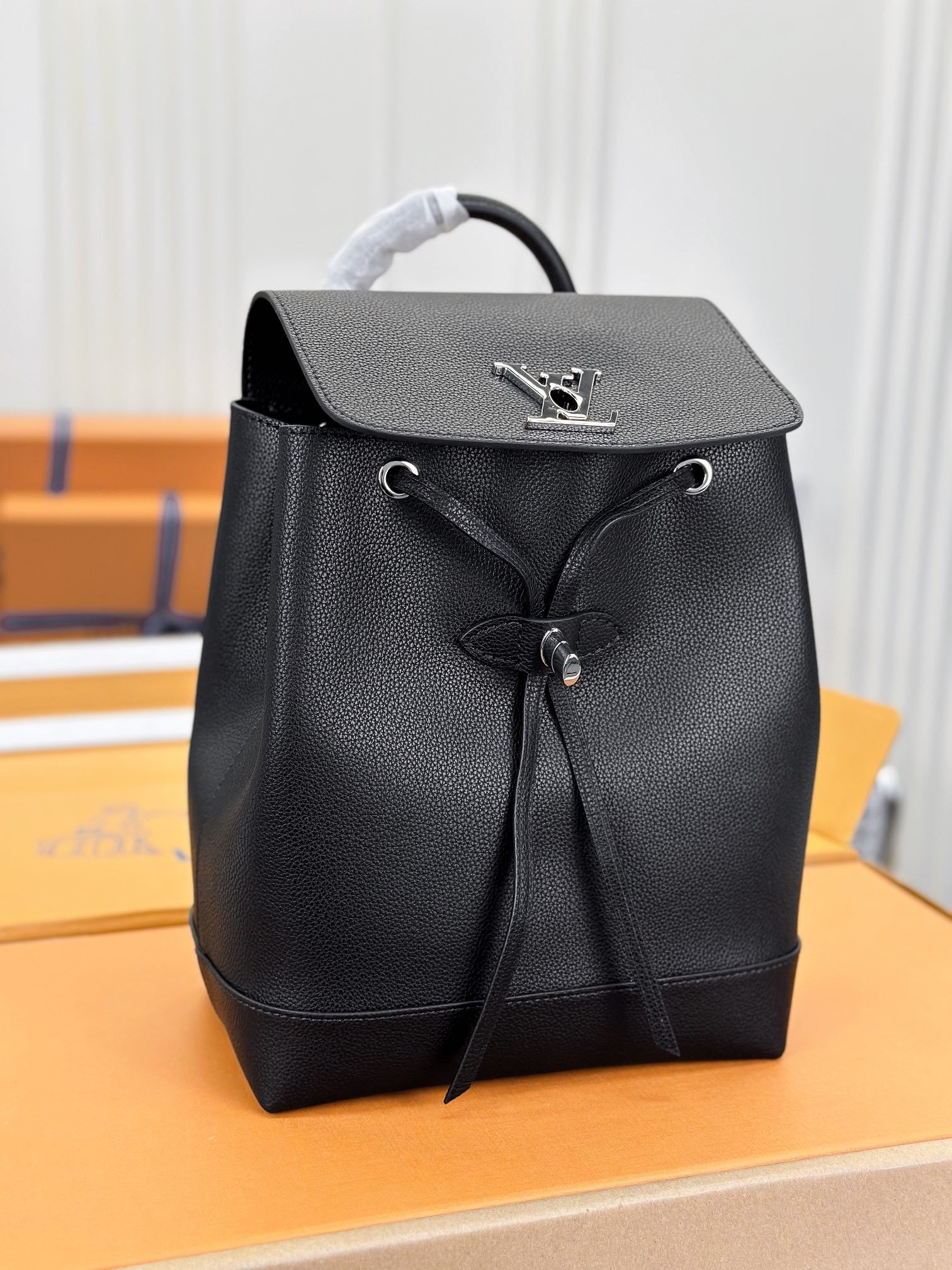 LV