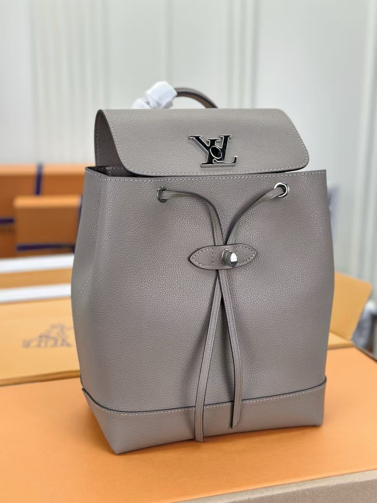 LV