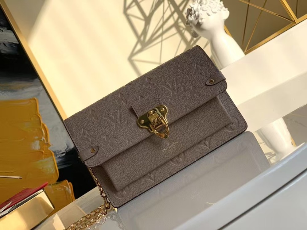 LV