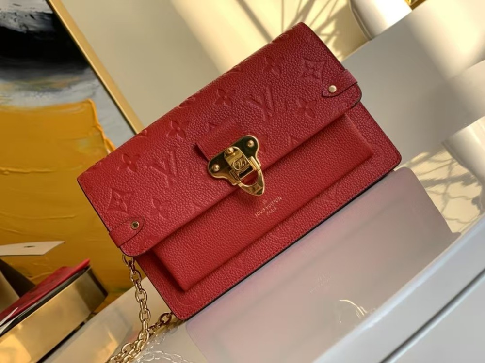 LV