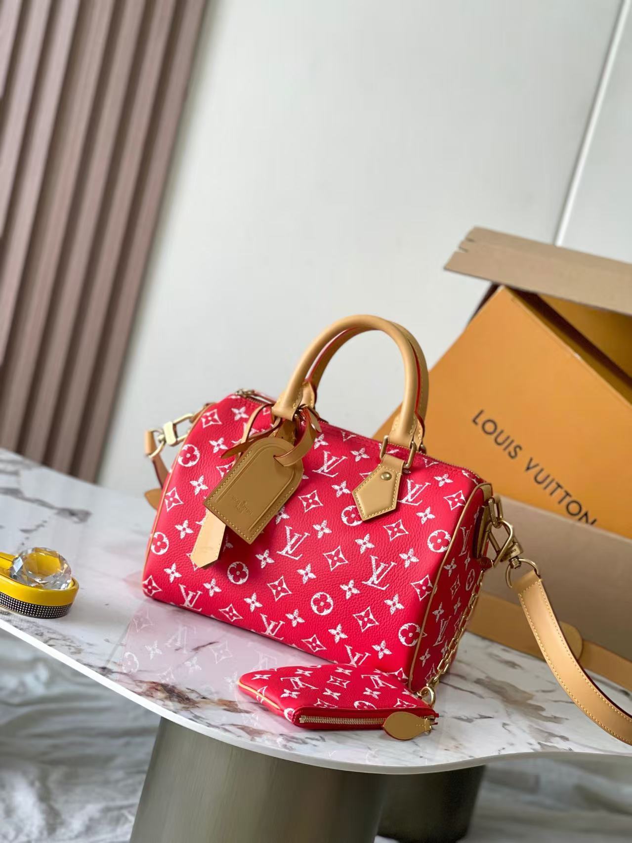 LV