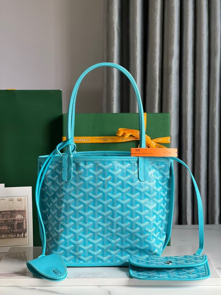 GOYARD
