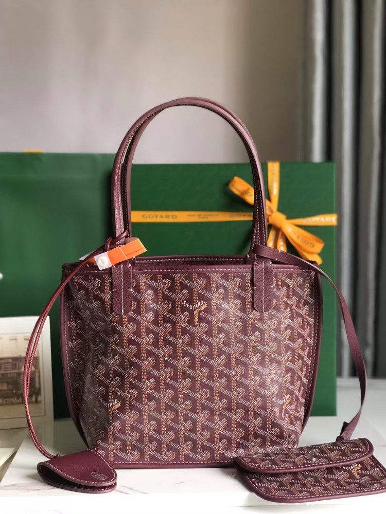 GOYARD