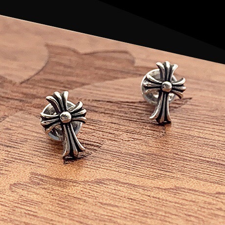 CHROME HEARTS