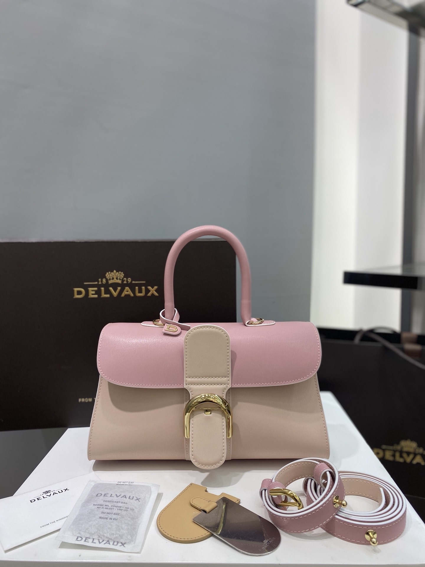 DELVAUX