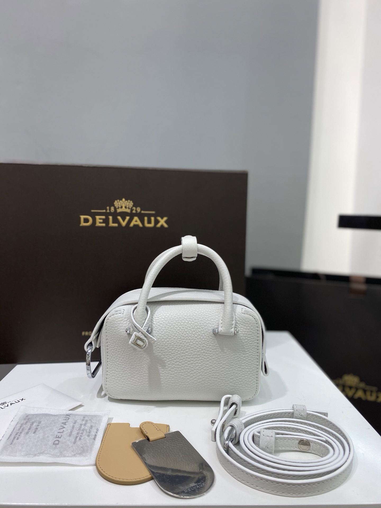 DELVAUX