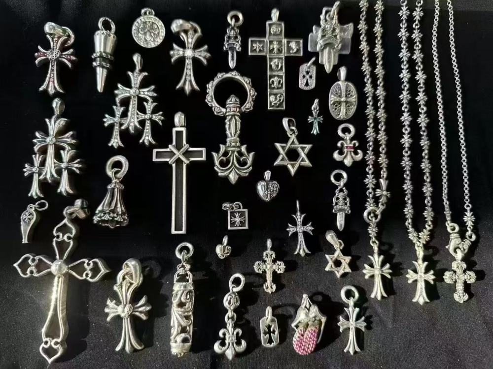 Chrome Hearts