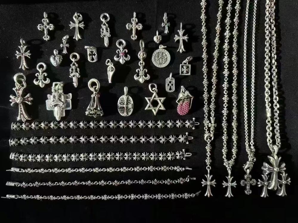 Chrome Hearts