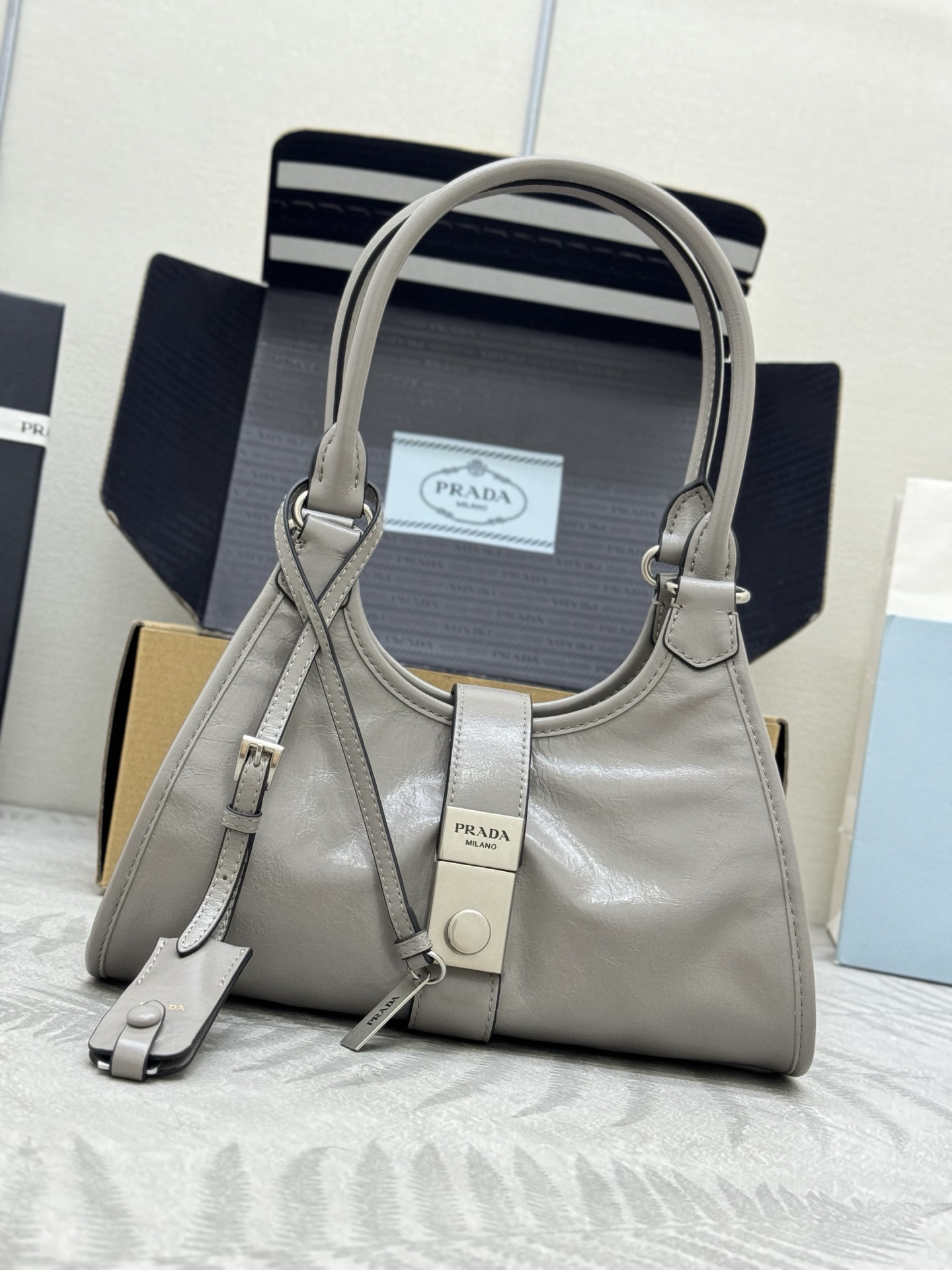 PRADA