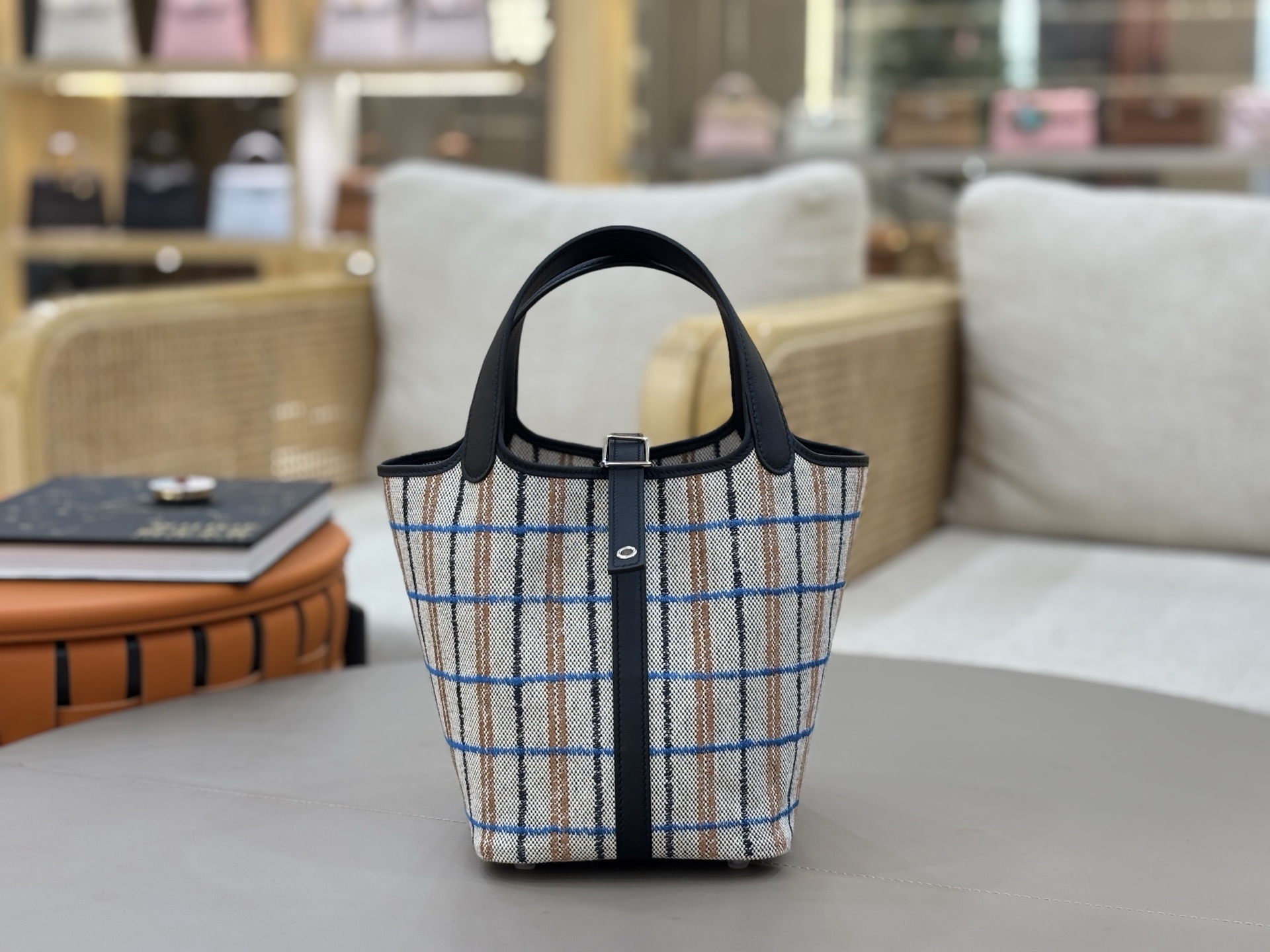 HERMES