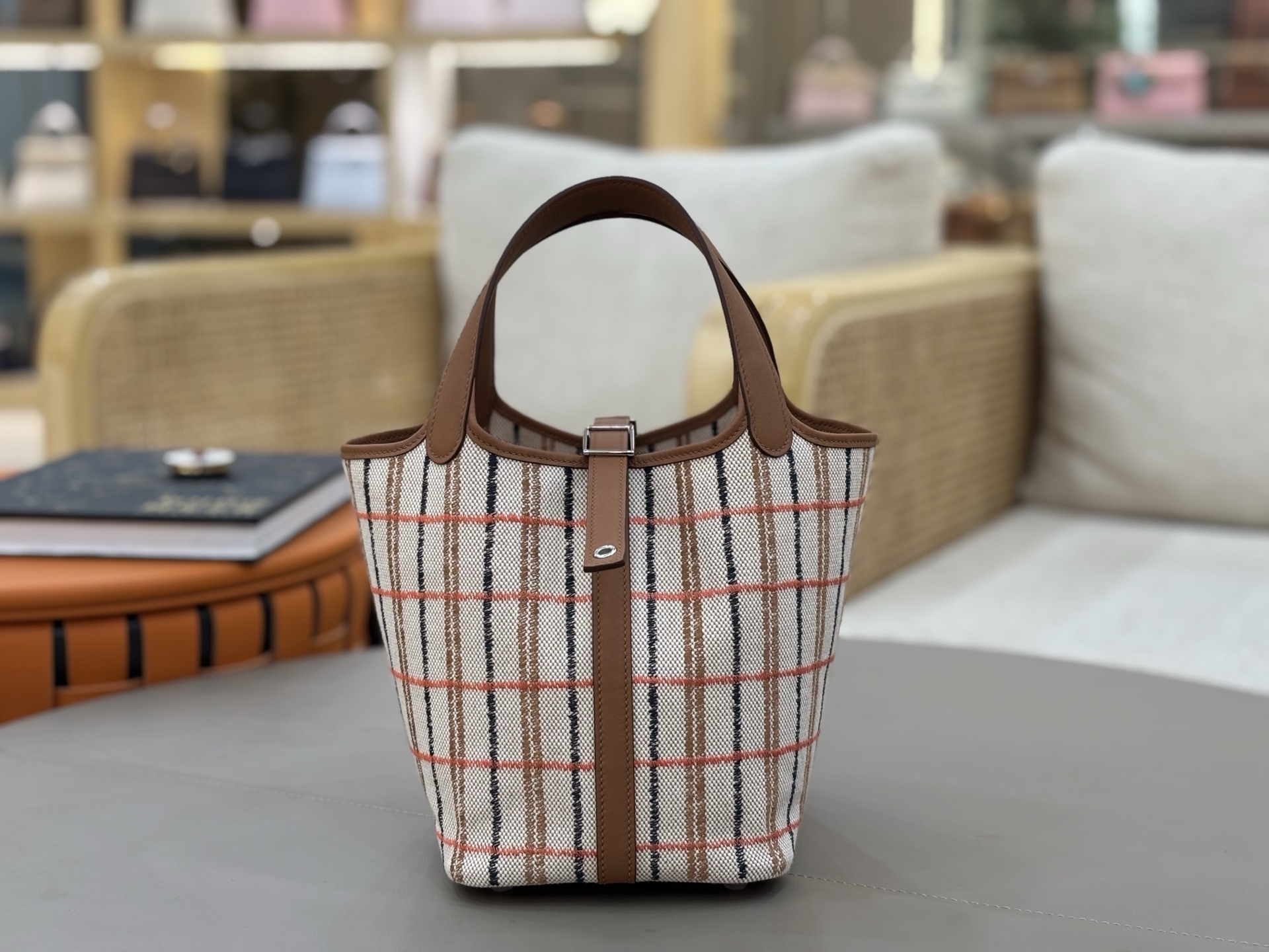 HERMES