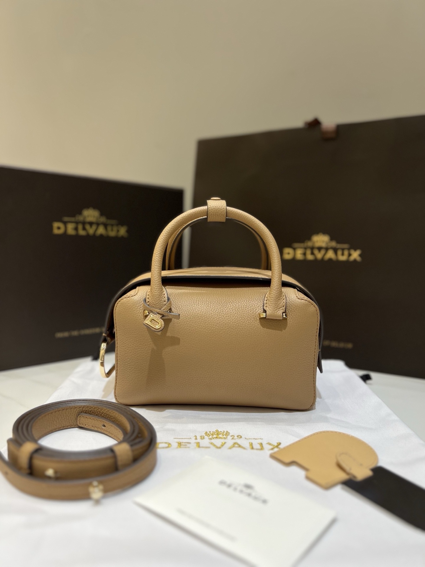 DELVAUX