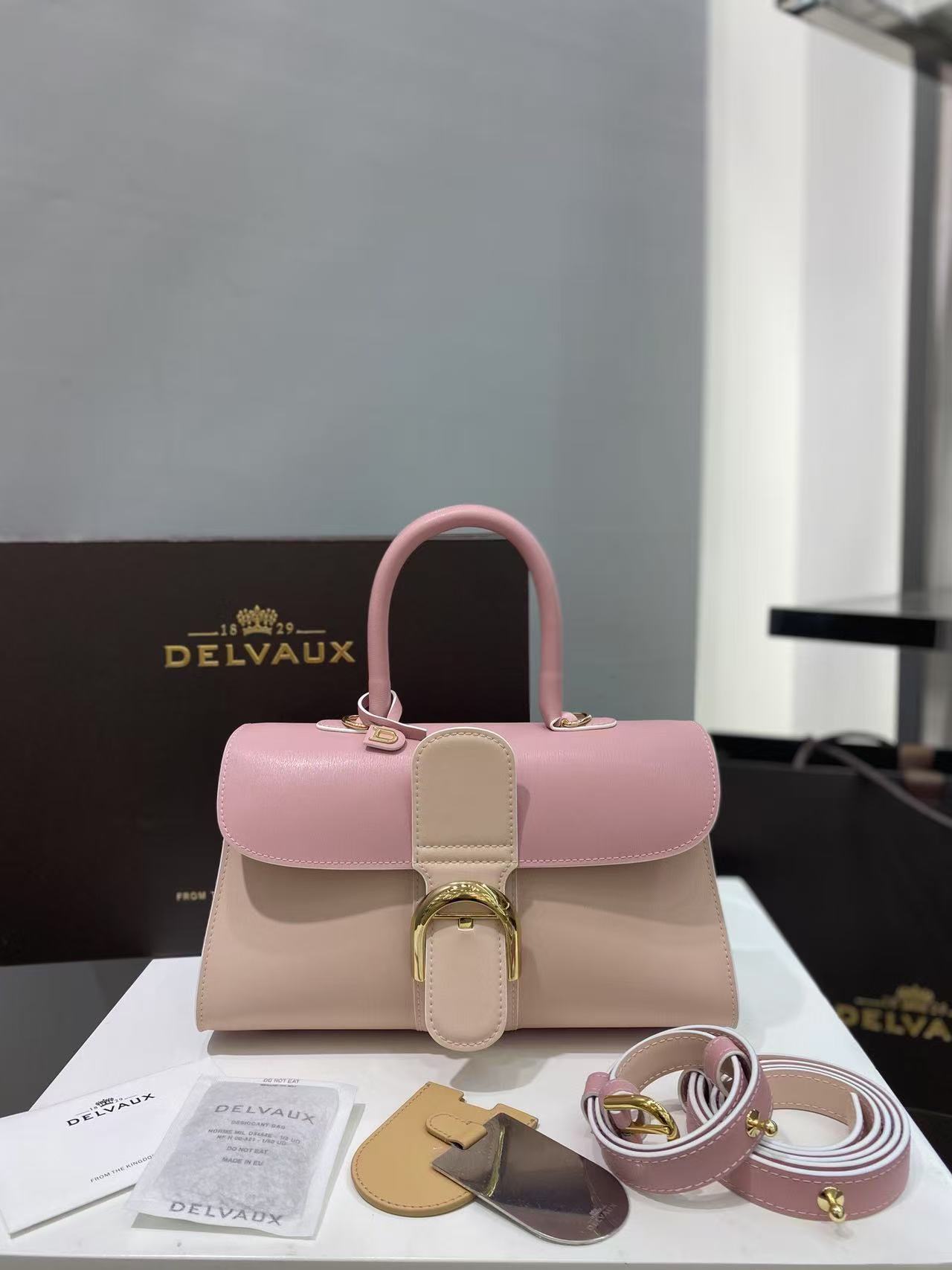 DELVAUX
