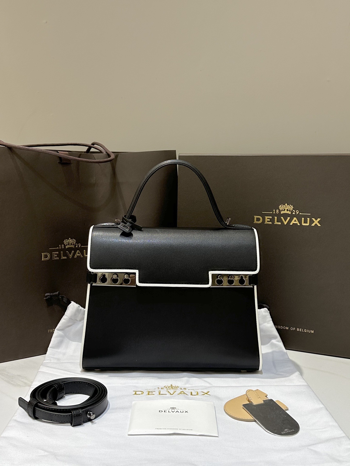 DELVAUX