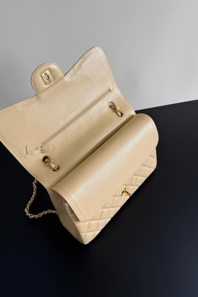 chanel Classic flap bag