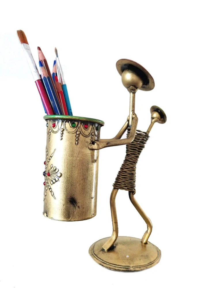 High on Demand Handmade Pen Holder With Modern Design Desk Organizers Pen Holders in New Look in Pen Holder at  Wholesale Price