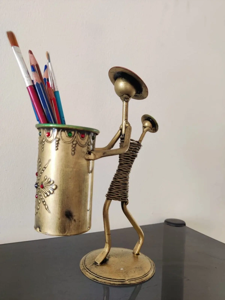High on Demand Handmade Pen Holder With Modern Design Desk Organizers Pen Holders in New Look in Pen Holder at  Wholesale Price