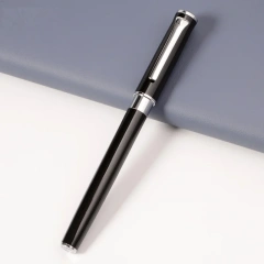 Black (Silver)
