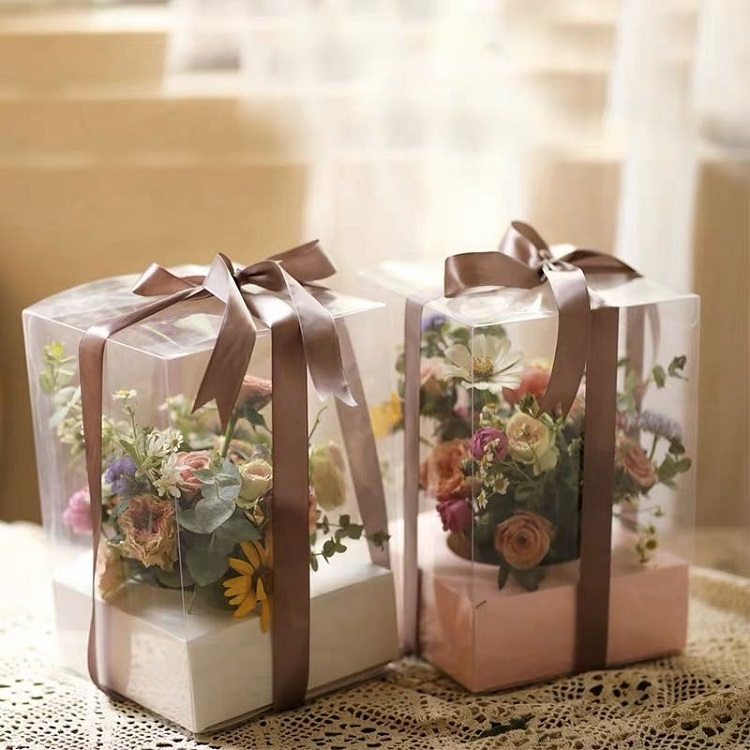 ZL Wholesale Luxury PVC Transparent Square Roses Gift Box Decoration Clear Flower Box