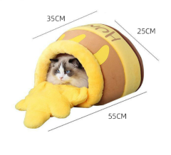 Cat honey jar keeps the cat bed warm in winter