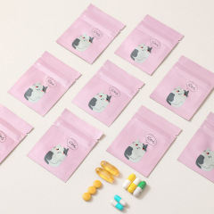 Travel-sized medicine pouches for separating and sealing medications, moisture-proof and portable for carrying pills