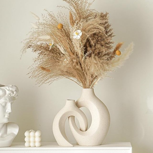 Lvases Snuggle Hollow Ceramic Vase Set of 2, Nordic Minimalist Sand Textured Intertwined Vases for Pampas Grass Dried Flowers Home Table Decor Housewarming Gift