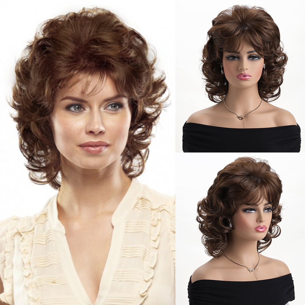 Brown Short Wigs  for White Women Layered Pixie Cut with Blonde Highlights Natural Looking Synthetic Wigs