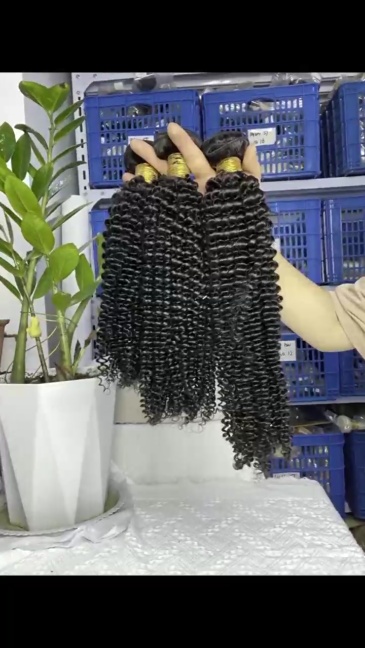 8A Natural Kinky Curly Human Hair Bundles  Brazilian Hair Weaves 100% Rew Curly Human Hair Extensions 8-40"