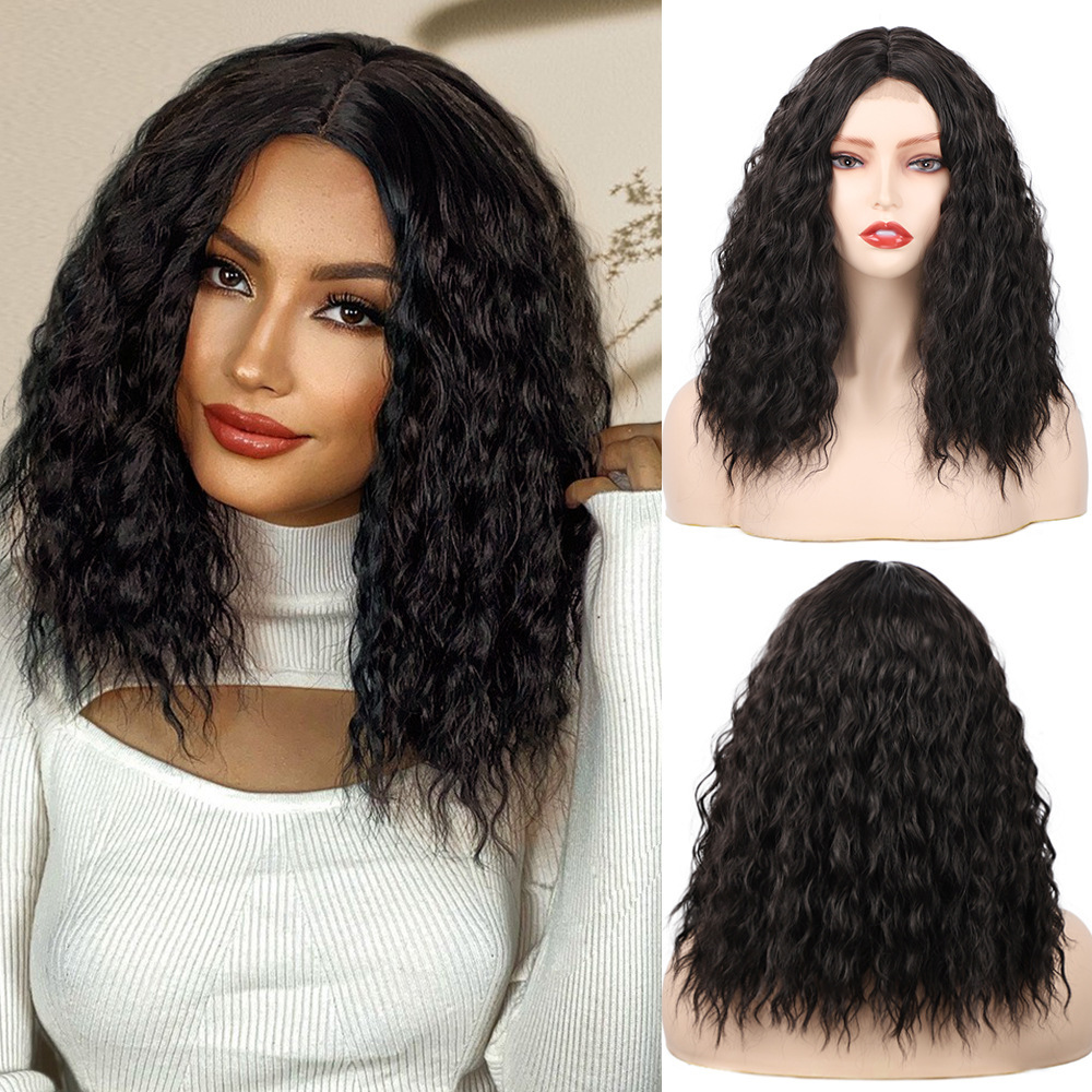 Synthetic Small Lace Wig Cosplay Natural Use Wigs Heat Resistant Wigs For Women Middle Part Glueless Wig for Woman