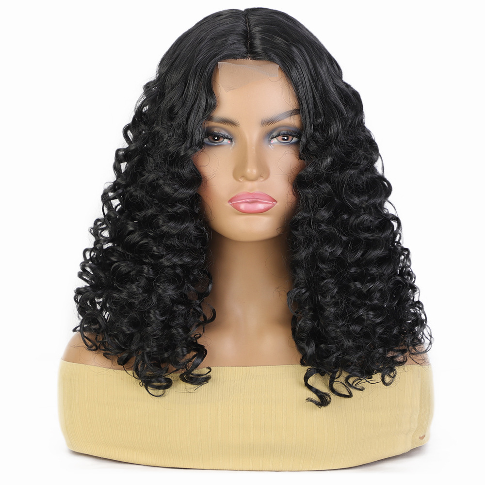 Synthetic Small Lace Wig Cosplay Natural Use Wigs Heat Resistant Wigs For Women Middle Part Glueless Wig for Woman