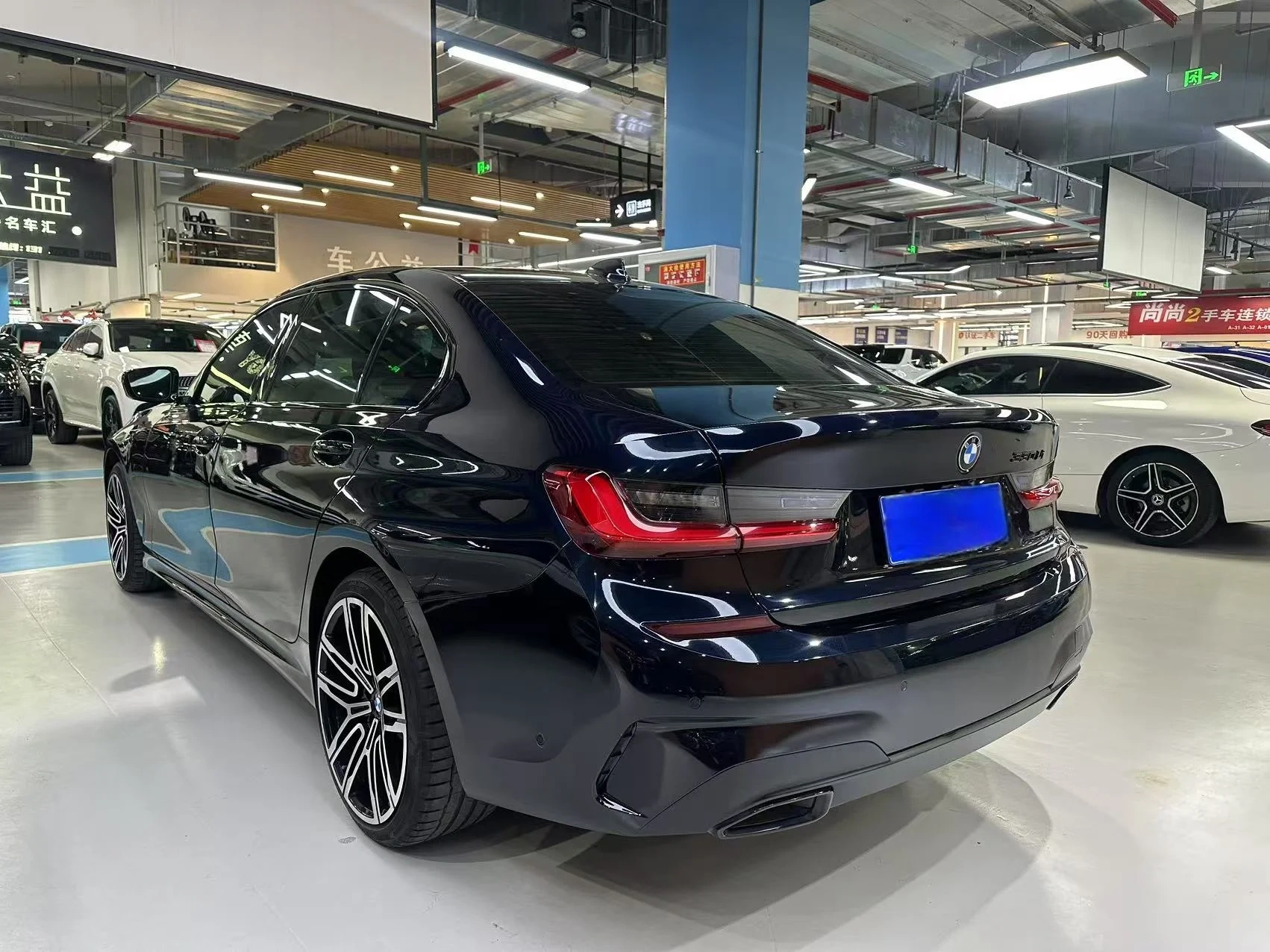 Factory Price Used B-M-W 3 Series C330Li 4-Door 5-Seat Sedan with Sports Luxury Features