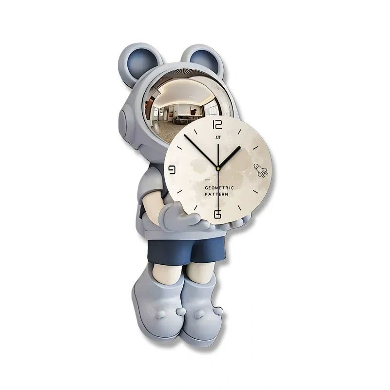 Internet Celebrity Decoration Wall Clock Modern Simple Creative Clock Wall 2024 New Guest Restaurant Fashion Astronaut Clock