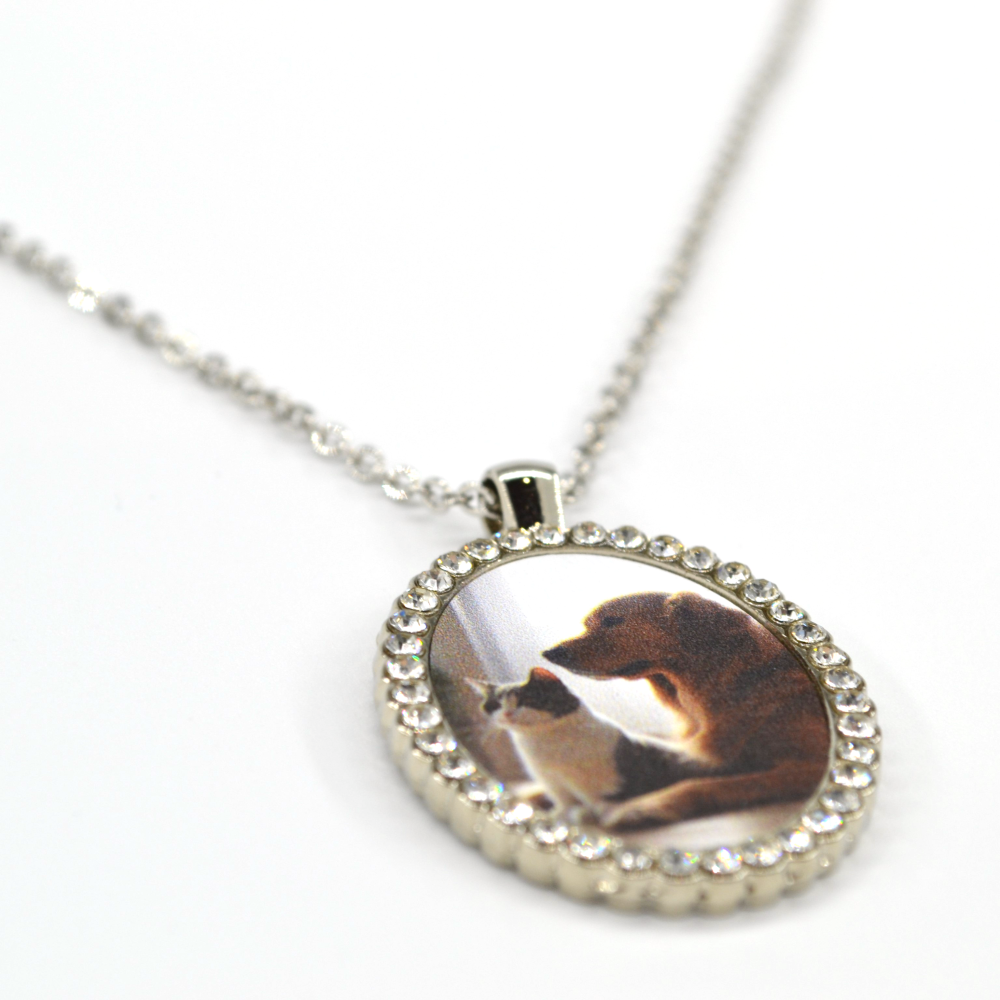 Oval Pendant Necklace