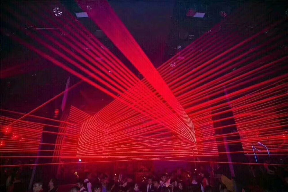 Eight Eyes Moving Head 8x300/500mw Red Laser DMX512 Stage Effect Lighting Good For DJ Disco Party Dance Floor And Wedding Decoration