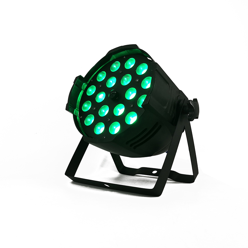 Flight case "WITH" 2pcs Zoom Par LED 18x18W 4in1/6in1 RGBWA+UV