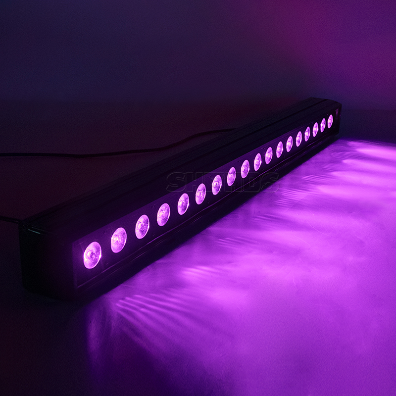 18x18W RGBWA + UV 6IN1 Indoor Led Wall Wash Bar Light DJ Disco Party Design Effect Lighting