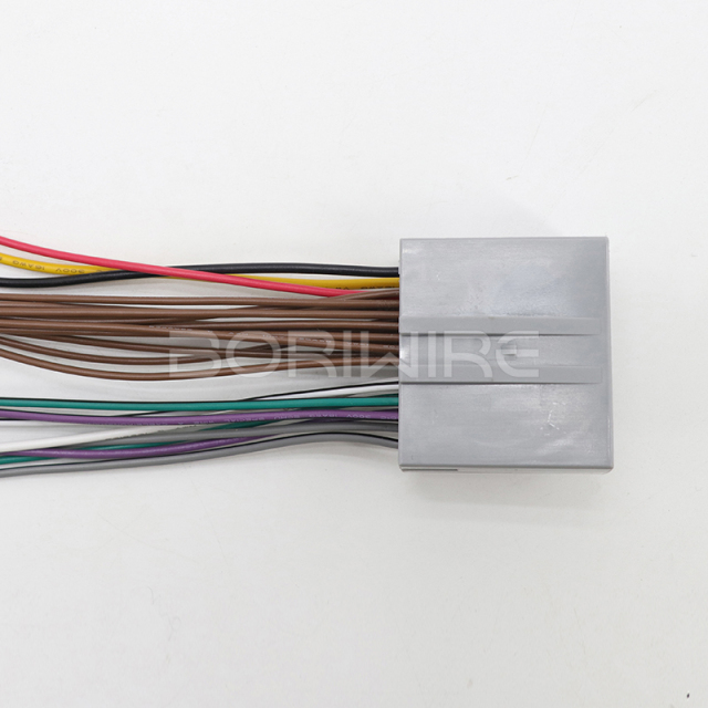 Customized Automotive Car 24 PIN Connector Speak Power Cable Assembly with CD Socket