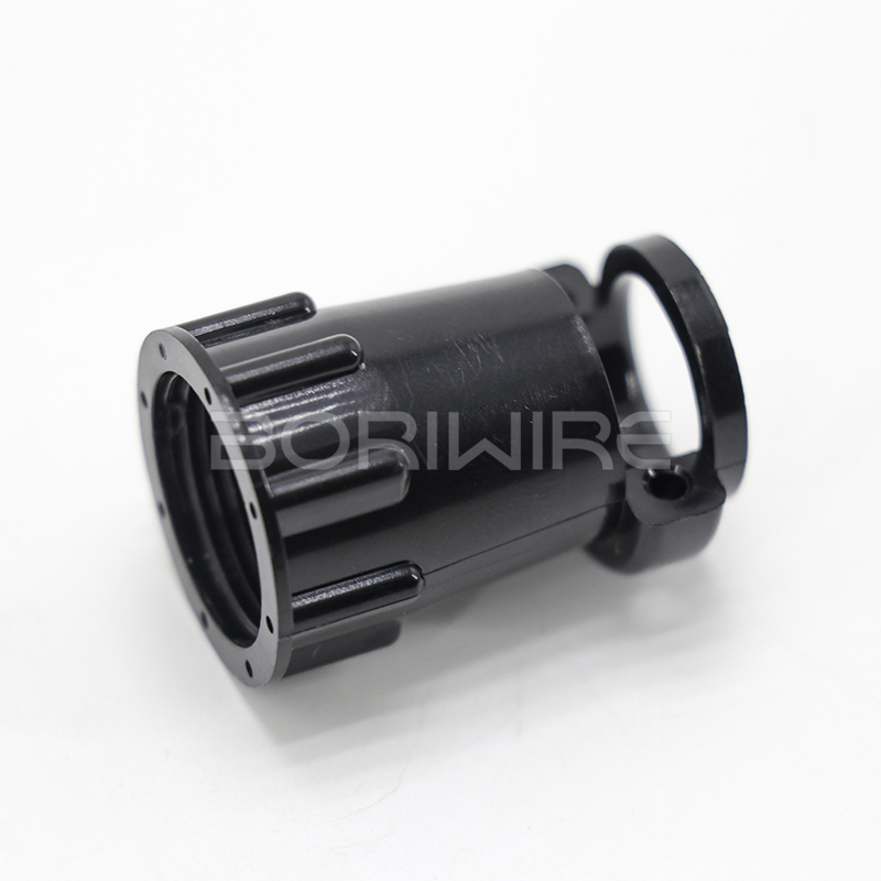 AMP 182645-1 带端子的公型和母型连接器套件